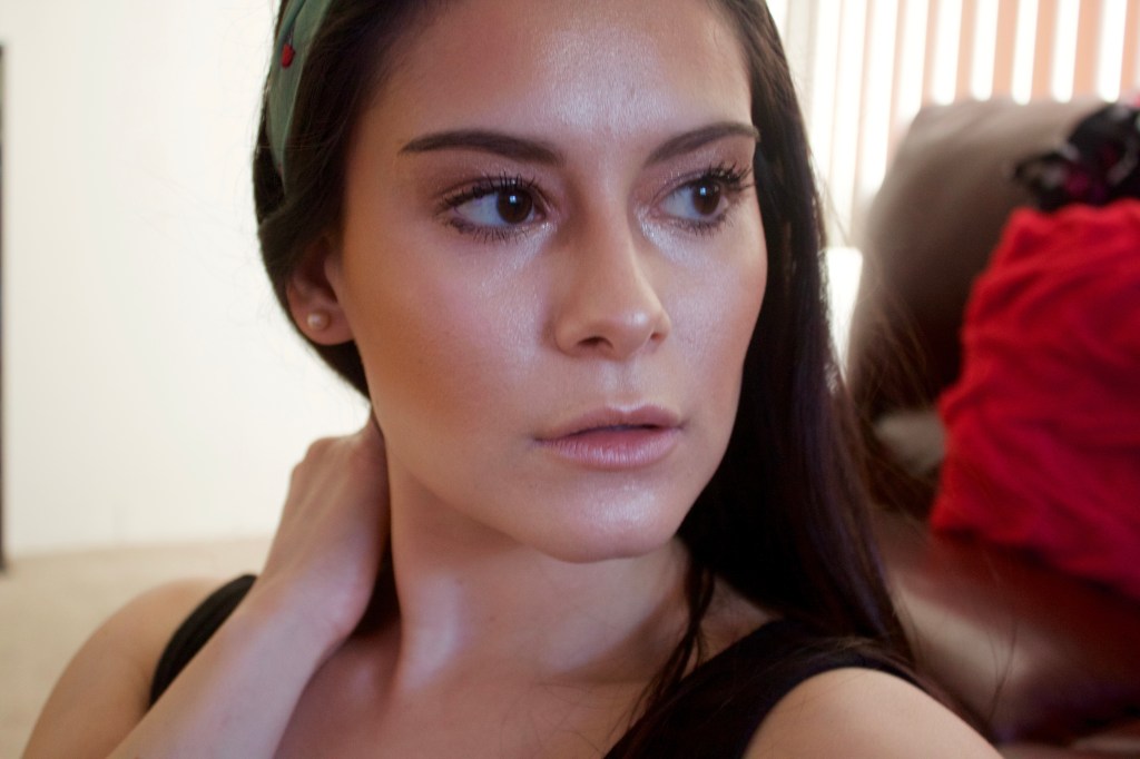 FULL FACE USING ONLY HIGHLIGHTERS 